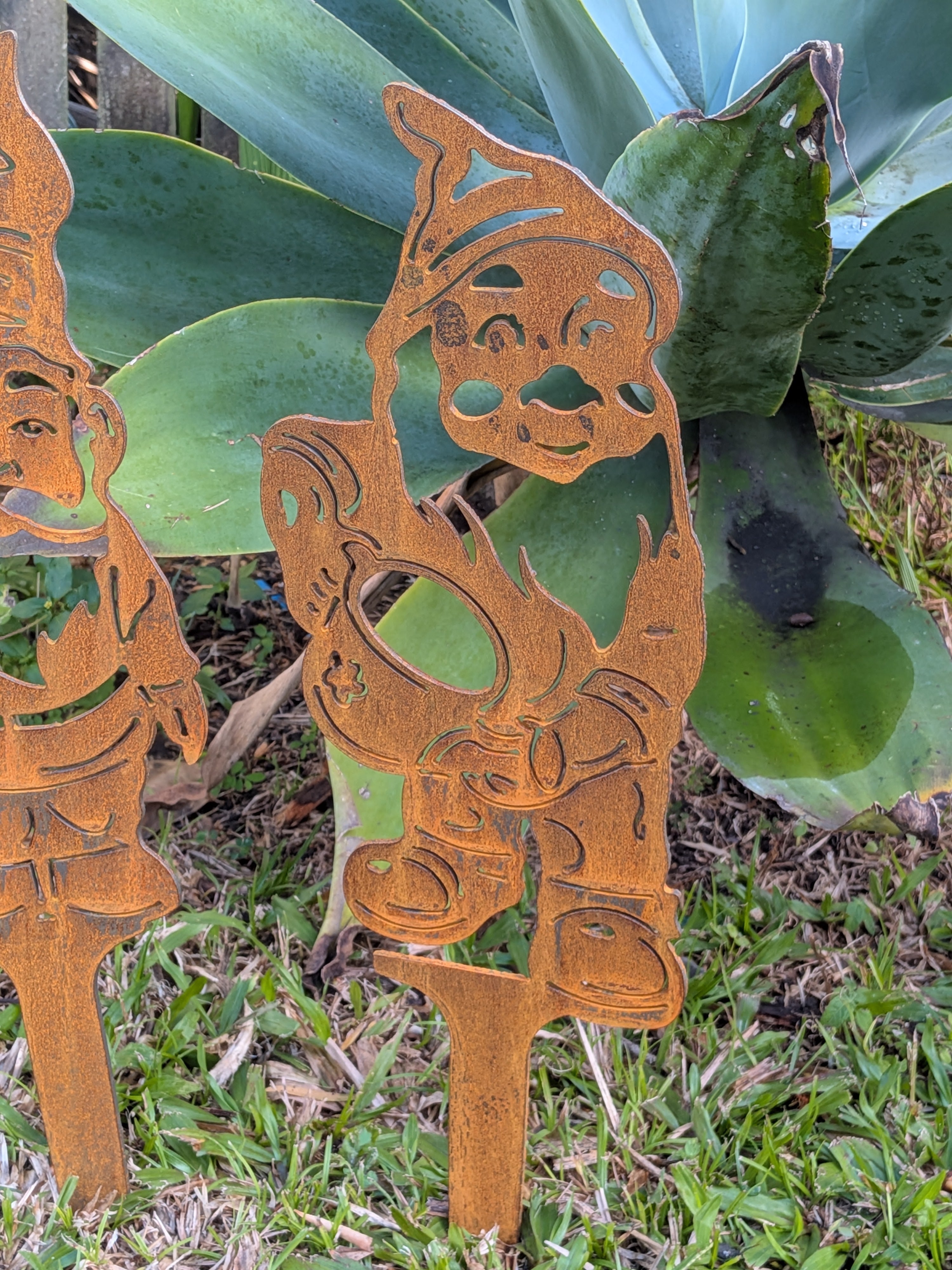 Rustic Corten Steel Garden Gnome (Holding Mushroom)