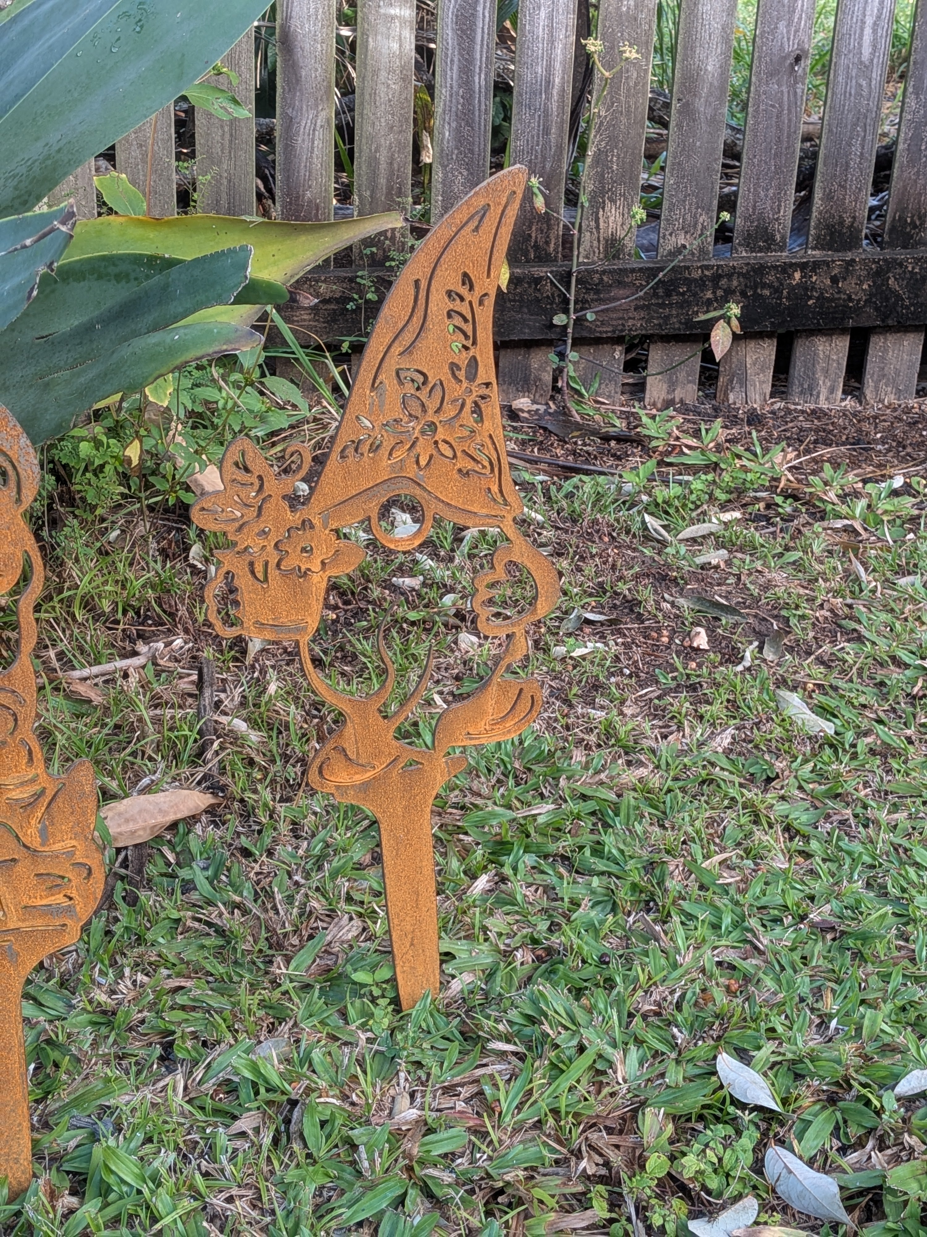 Rustic Corten Steel Garden Gnome (Watering Can & Floral Hat)